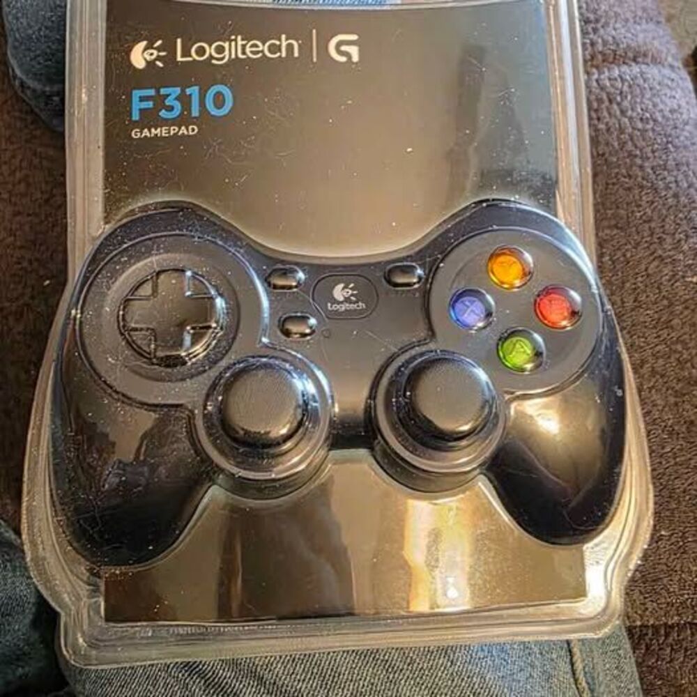 Logitech F310 Gamepad